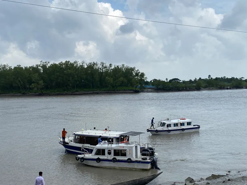 Boats along Bangladesh coastline