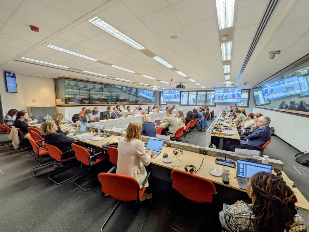 A wide angled view of all participants during the workshop