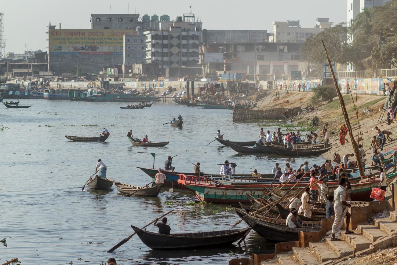 People working in port of Dhaka in Bangladesh during rush hour