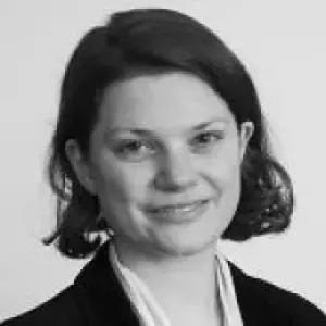 Lisa Thalheimer-Prezyna smiling