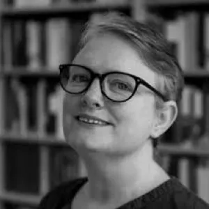 Head and shoulders image of Dr Keira Chapman
