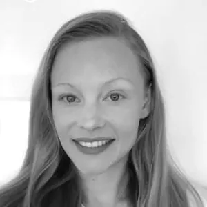 Head and shoulders image of Dr Cinzia Klemm smiling