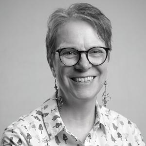 Head and shoulders image of Kay Jenkinson