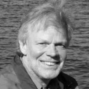 Head and shoulders image of Bengt Rolfer